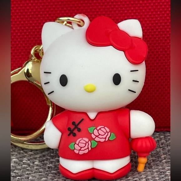 Hello Kitty Keychain - Chinese New Year Kitty - Picture 3 of 10